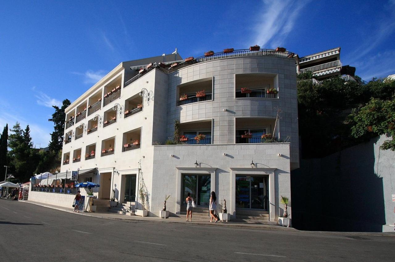 Aparthotel Natalia Podgora Eksteriør bilde